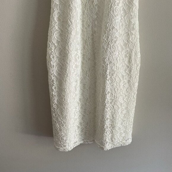 Lulus Women S Ivory Floral Lace Sleeveless High Neck Open Back Mini Dress - Picture 2 of 10